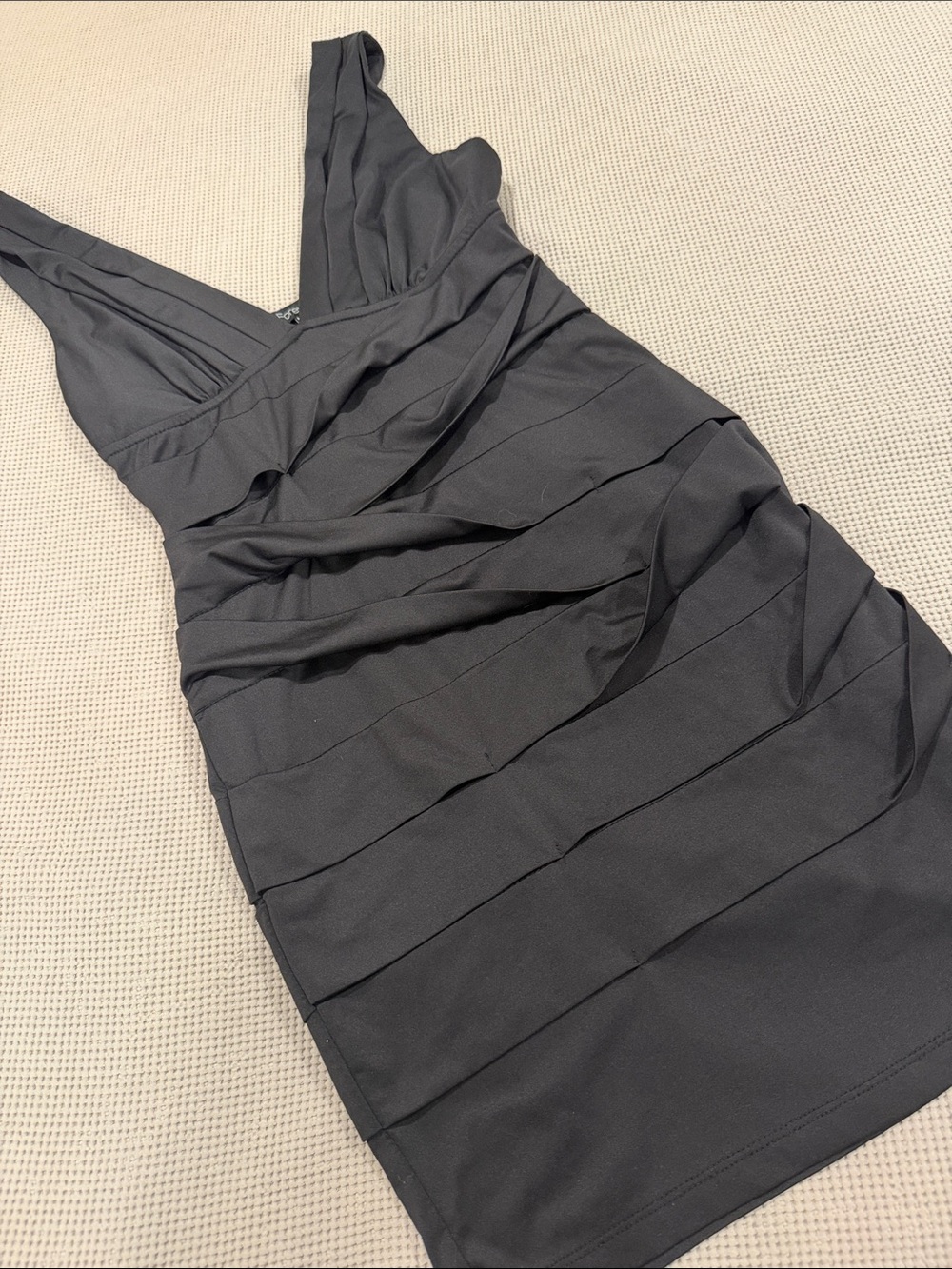 Forever 21 Black Ruched V-Neck Mini Dress